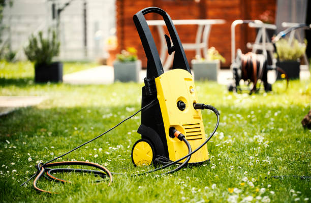 Best Roof Washing  in Gainesboro, TN